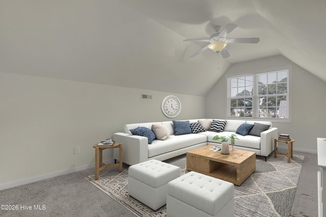 198 Windfield Lane, Holly Ridge, NC 28445