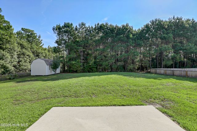 198 Windfield Lane, Holly Ridge, NC 28445