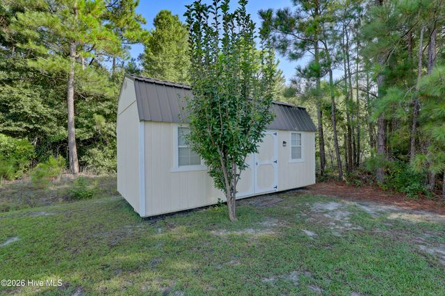 198 Windfield Lane, Holly Ridge, NC 28445