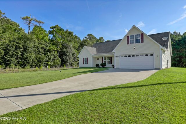 198 Windfield Lane, Holly Ridge, NC 28445