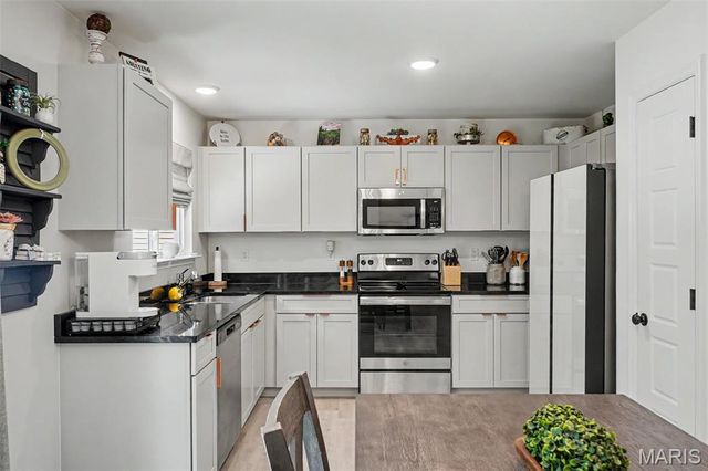 343 Birchwood Drive, Moscow Mills, MO 63362
