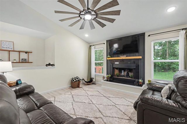 343 Birchwood Drive, Moscow Mills, MO 63362