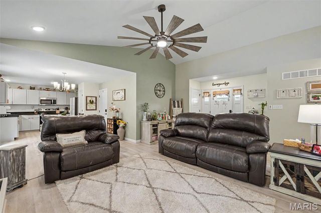 343 Birchwood Drive, Moscow Mills, MO 63362
