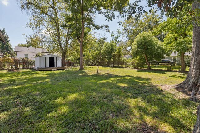 1203 Adams Street, Baytown, TX 77520