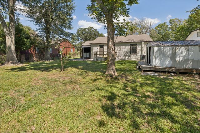 1203 Adams Street, Baytown, TX 77520