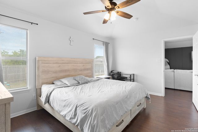 4719 Badland Beacon, Converse, TX 78109