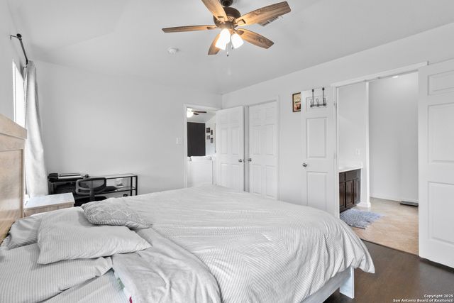 4719 Badland Beacon, Converse, TX 78109