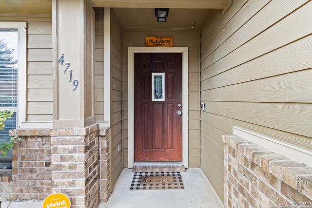 4719 Badland Beacon, Converse, TX 78109