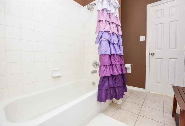 3911 Trailstone Lane, Katy, TX 77494