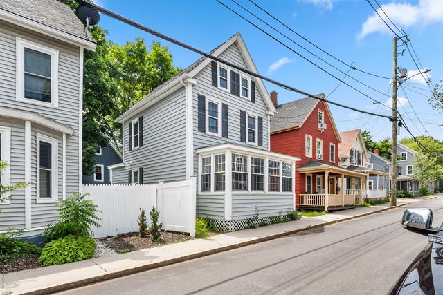 12 Woodbury Avenue, Portsmouth, NH 03801