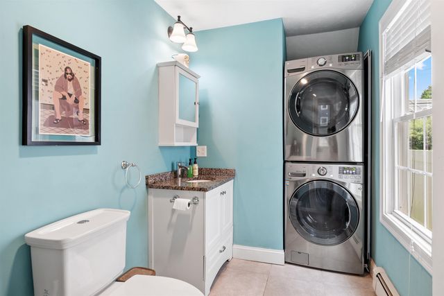 12 Woodbury Avenue, Portsmouth, NH 03801