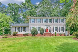 210 Heathwood Drive, Spartanburg, SC 29307