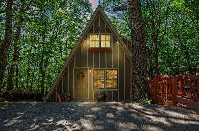 608 Moss Patch Trail, Jasper, GA 30143