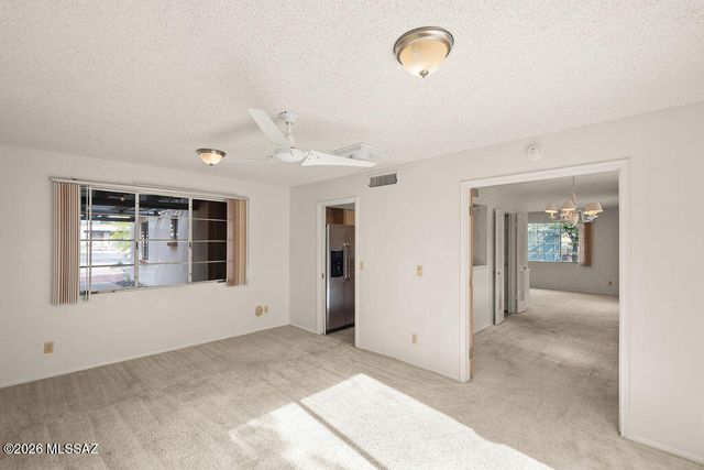 415 S Vista Del Rio, Green Valley, AZ 85614