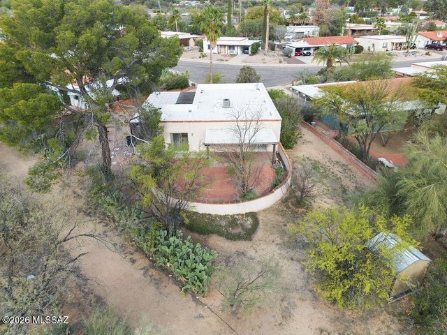 415 S Vista Del Rio, Green Valley, AZ 85614