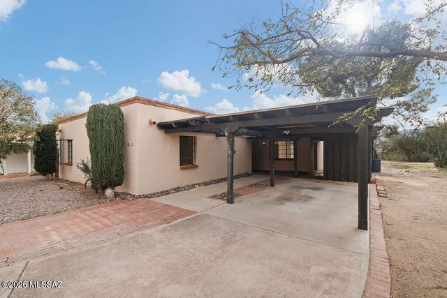 415 S Vista Del Rio, Green Valley, AZ 85614