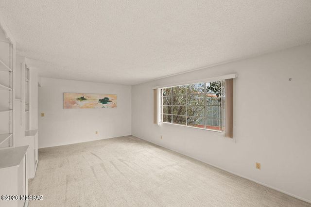 415 S Vista Del Rio, Green Valley, AZ 85614