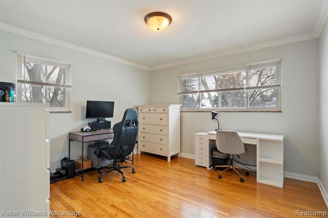 26709 5 Mile Road, Redford, MI 48239