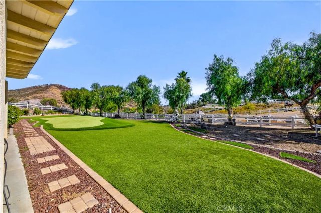 17639 Big Sky Cir., Perris, CA 92570