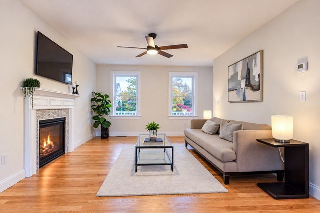 11 Bennington, Haverhill, MA 01832