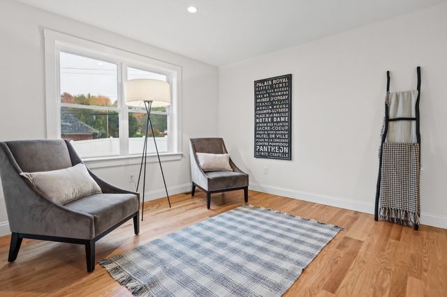 11 Bennington, Haverhill, MA 01832