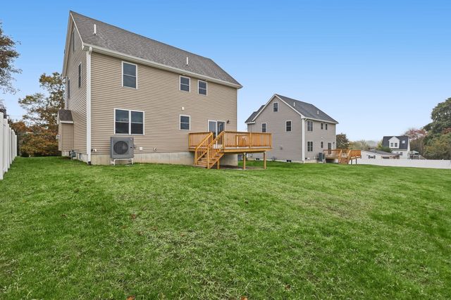 11 Bennington, Haverhill, MA 01832