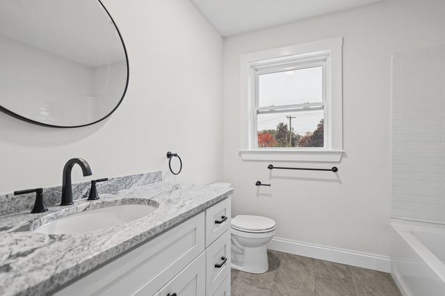 11 Bennington, Haverhill, MA 01832