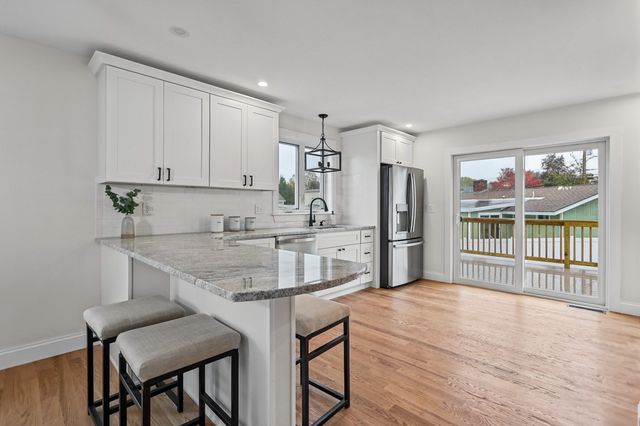 11 Bennington, Haverhill, MA 01832