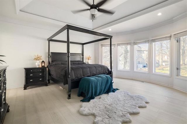 5929 N Mattox Road, Kansas City, MO 64151