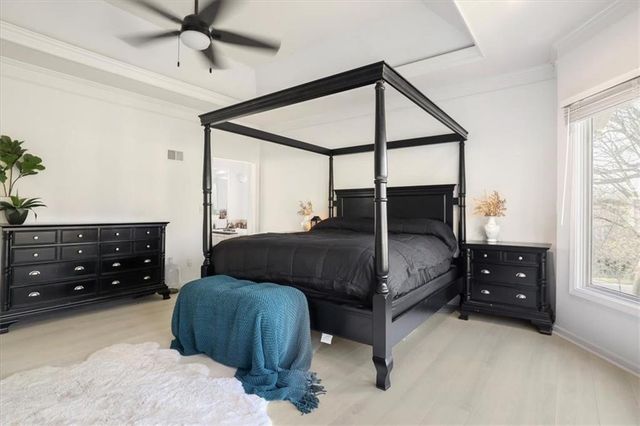 5929 N Mattox Road, Kansas City, MO 64151