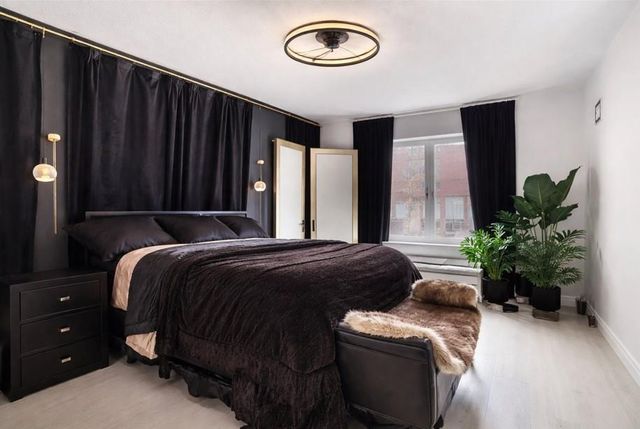 5929 N Mattox Road, Kansas City, MO 64151