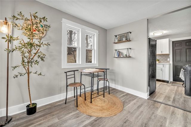 1527 Main Street, Cuyahoga Falls, OH 44221