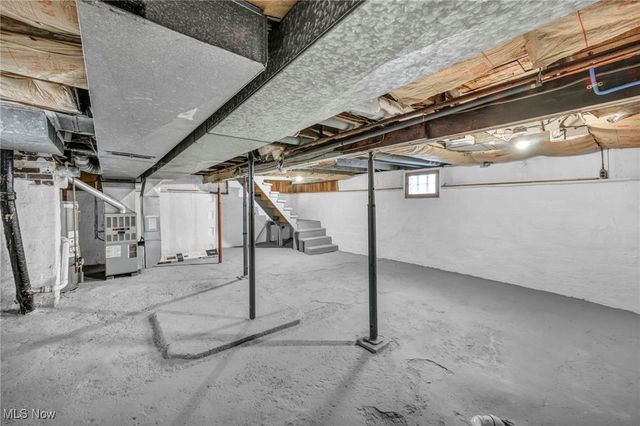 1527 Main Street, Cuyahoga Falls, OH 44221