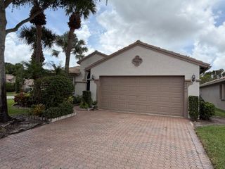 8046 Florenza Drive, Boynton Beach, FL 33472