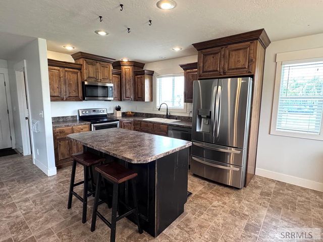 3937 E 172 N, Rigby, ID 83442