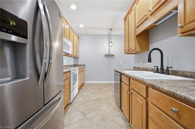 375 Northbridge Drive, High Point, NC 27265
