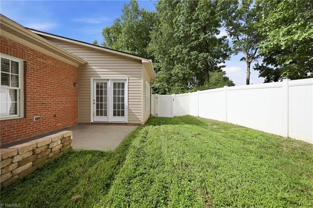 375 Northbridge Drive, High Point, NC 27265