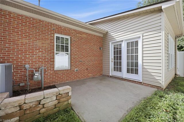 375 Northbridge Drive, High Point, NC 27265