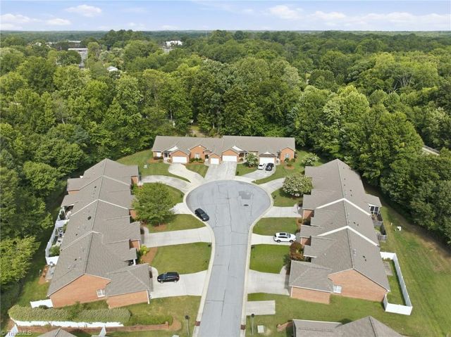 375 Northbridge Drive, High Point, NC 27265