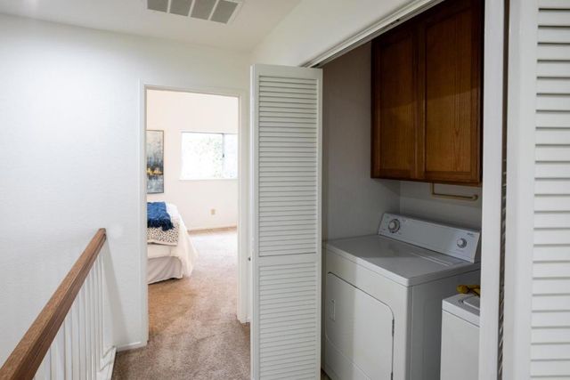 426 Hillwood Court 303, Mountain View, CA 94040