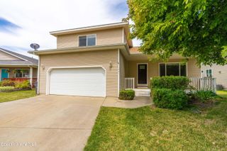 1721 Northshore Dr, Sandpoint, ID 83864