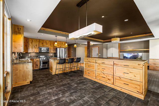 651 Dover Bay Parkway, 102, Dover, ID 83825