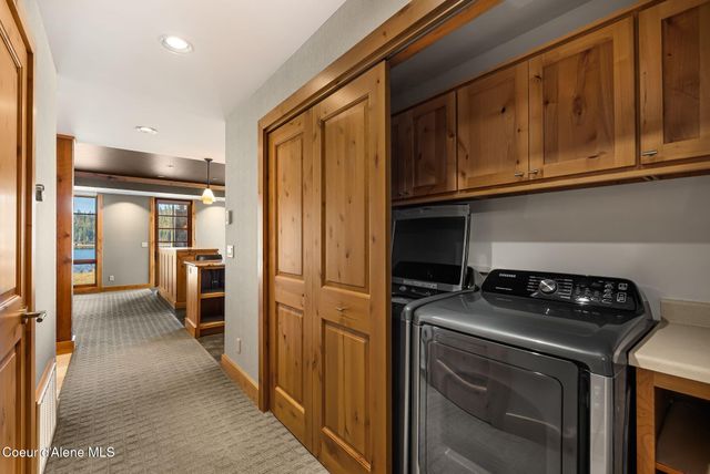 651 Dover Bay Parkway, 102, Dover, ID 83825