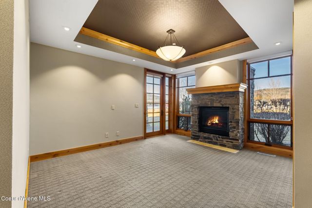 651 Dover Bay Parkway, 102, Dover, ID 83825