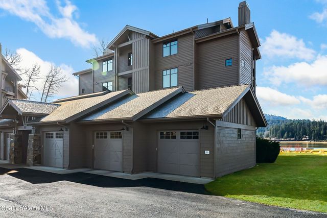 651 Dover Bay Parkway, 102, Dover, ID 83825