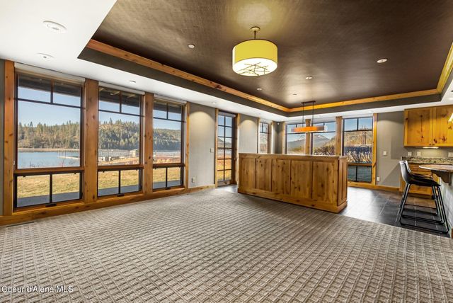 651 Dover Bay Parkway, 102, Dover, ID 83825