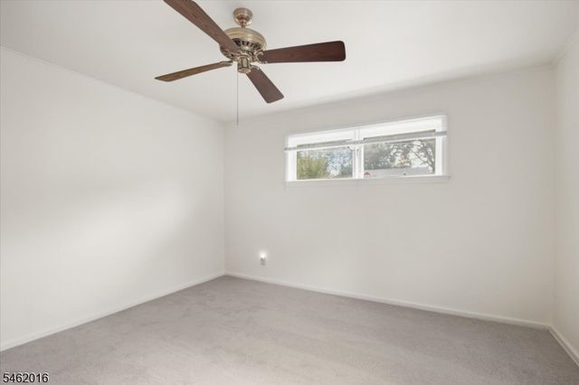 16 Sandra Ln, Randolph Twp., NJ 07869
