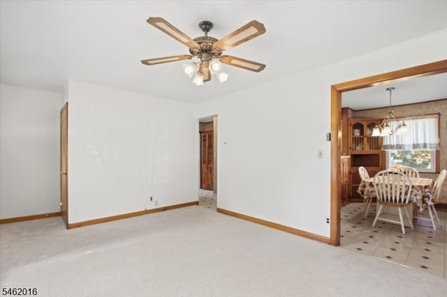 16 Sandra Ln, Randolph Twp., NJ 07869