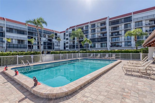 19111 VISTA BAY DRIVE 510, Indian Shores, FL 33785