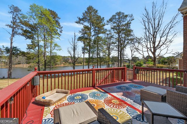 1009 Lyndhurst Way SE, Conyers, GA 30013